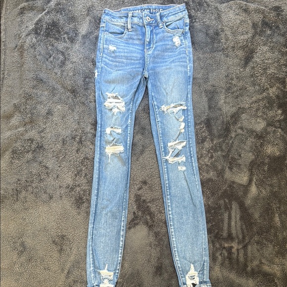 American Eagle Outfitters Light Blue Ripped Skinny Jeans - Picture 1 of 8